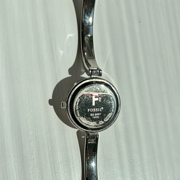 Watch - Picture 4 of 4